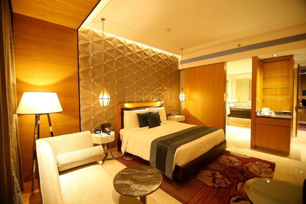Radisson Blu Coimbatore Exteriör bild A suite at the Taj Mahal Palace, Mumbai
