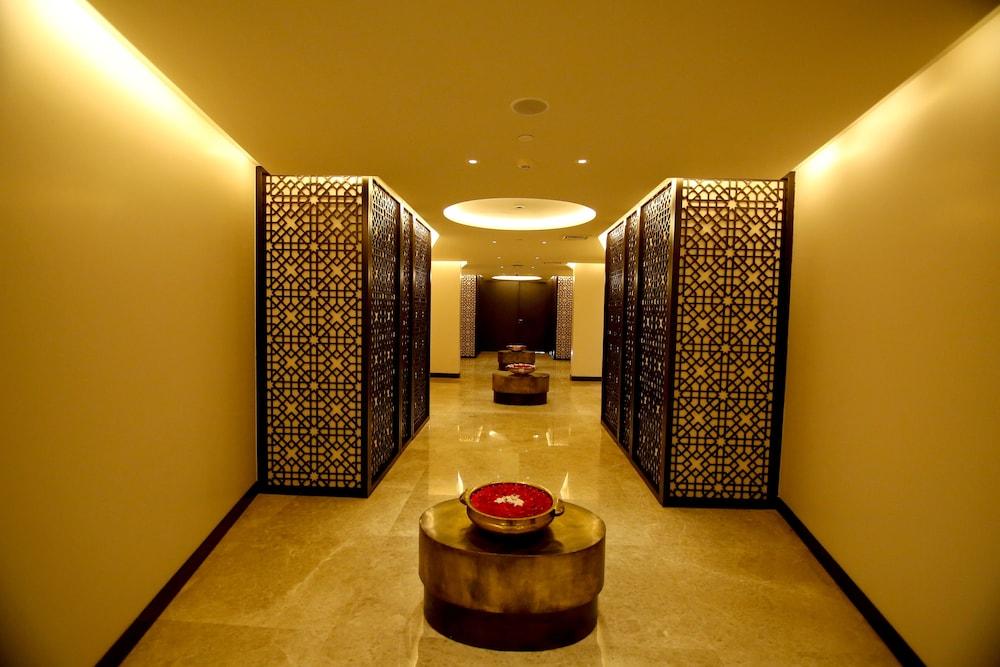 Radisson Blu Coimbatore Exteriör bild The Jiva Spa at the Taj Mahal Palace, Mumbai