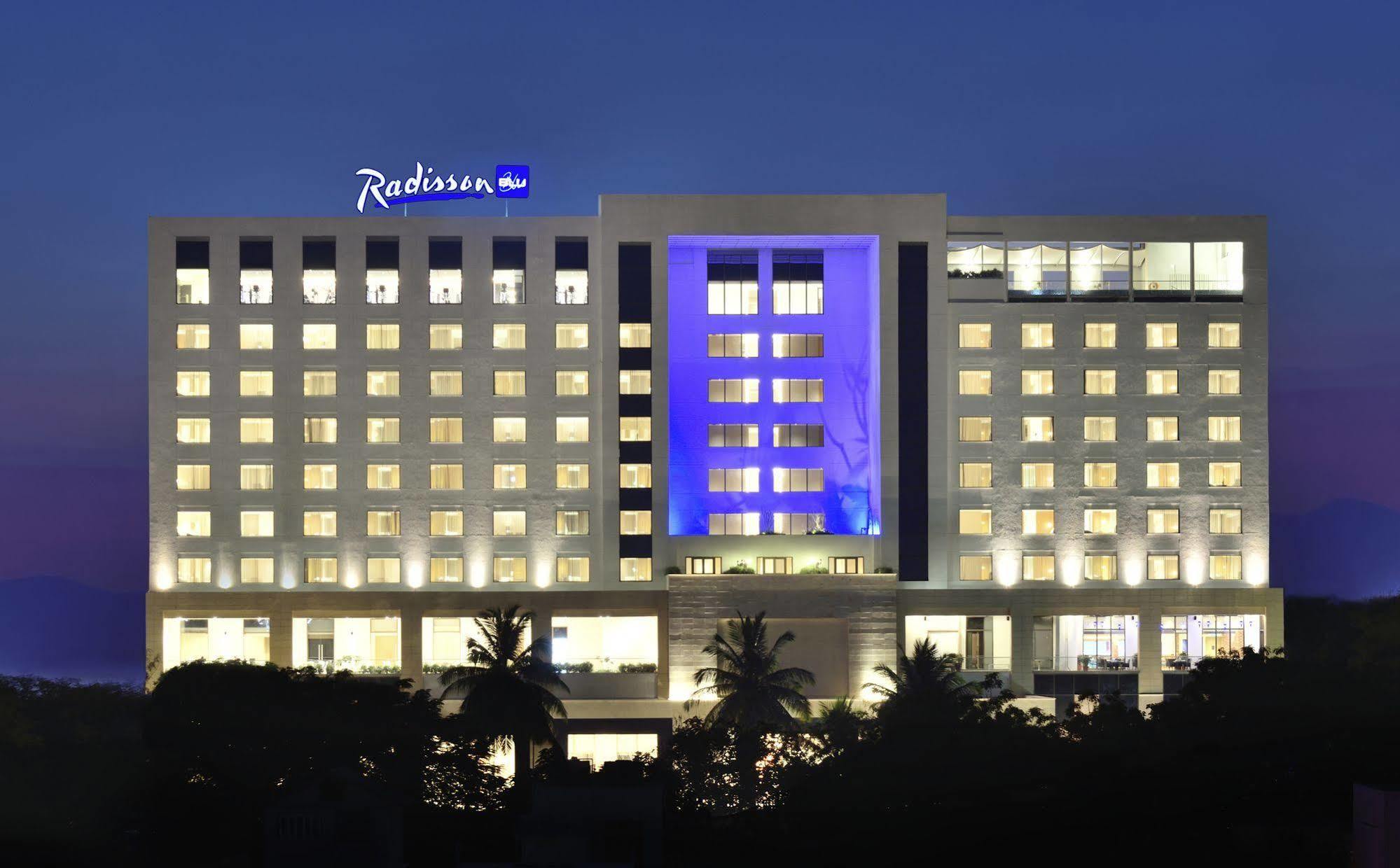 Radisson Blu Coimbatore Hotell Exteriör bild